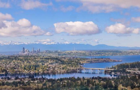 Luxury Bellevue 2B Basement w Stunning View - Foto 27