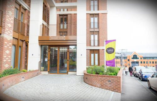 Cosy 1 Bed Apartment in Centre of St Albans - FREE Parking - 5 min walk to St Albans city centre & Railway station - Big Savings on Longer Stays!! - Photo 40