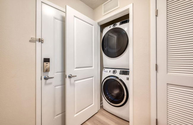 Prime Location-spacious Condo for 8 Guests - Foto 12