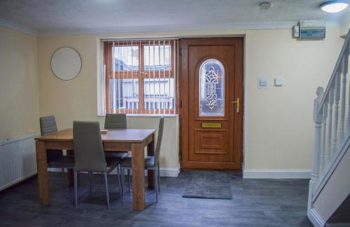 3-bedroom house for contractors in Birstall, Leeds - Foto 20