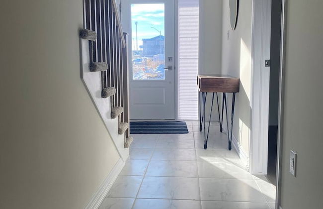 Luxurious Town House With x2 Cars Garage No01 - Foto 15