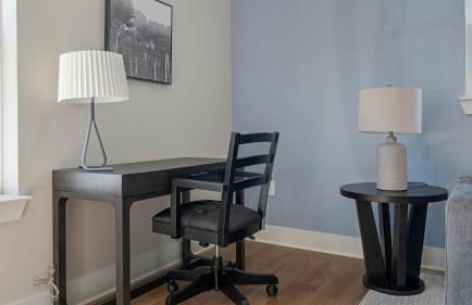 Landing Stylish 1BD Pool Clubhouse - Photo 33