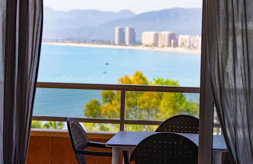 Florazar II Sea Front Apartment Cullera - Photo 17