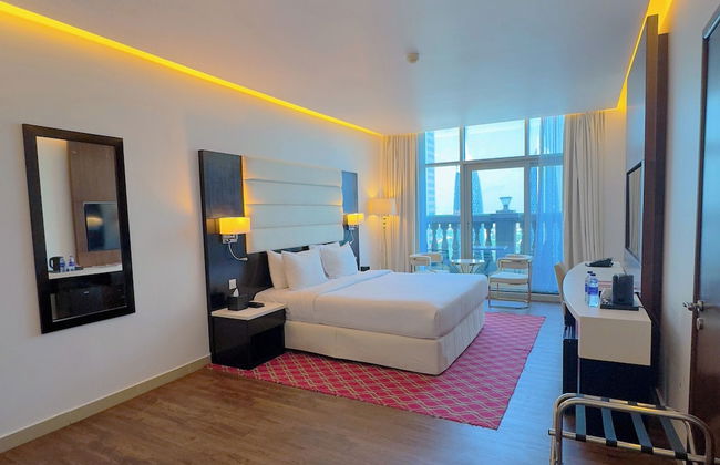 Emirates Grand Hotel - Photo 16