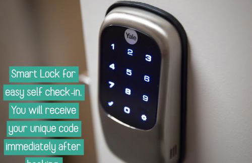 Big TV 2 Bedroom Apartment Cooper City - Foto 3