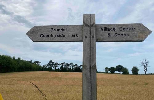 Relaxing retreat near Norfolk Broads - Foto 2