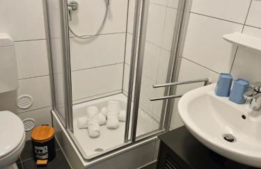 PS120 EGR Business & City Stay WLAN, Gartenblick, Nähe Aachen, ideal für Businessaufenthalt & Städtetrip - Foto 17