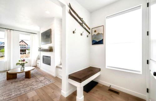 Hygge Ridge - Valley East Village - Photo 6