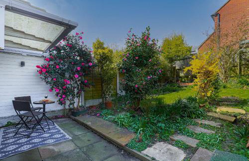 Spacious 3-Bedroom House with Parking Family Friendly - Foto 20