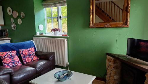 Barton Cottage - Photo 5