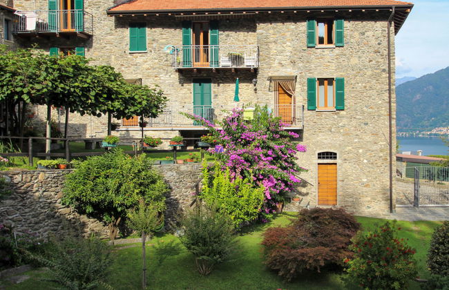 2 bedroom Apartment in Cremia with garden - Photo 16