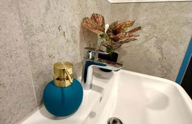 NEU Goldstadt Luxe Studio- City Apartment Schlössle - Photo 20