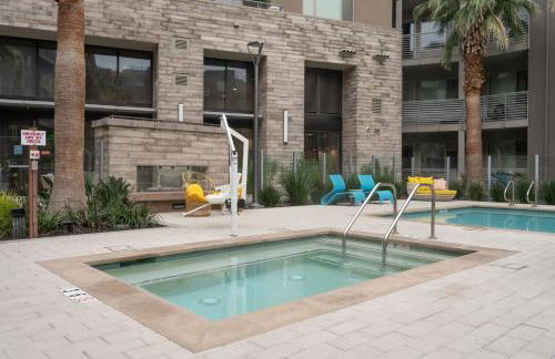 Blueground East Industrial pool nr Lake Elizabeth SFO-2000 - Foto 18