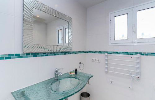 Casa Honiol, private and spacious villa with sea views - Foto 19