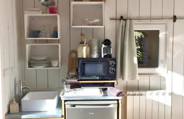 Chambre studio au Bord de la Piscine chauffée et privée pour vous le soir ! - Photo 7