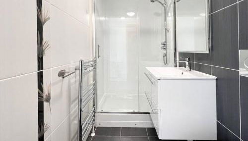 Stunning River View City Centre Apartment - Foto 5