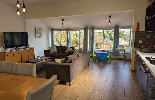 Villa BaGalil 3BR Retreat by Sea N' Rent - Foto 8