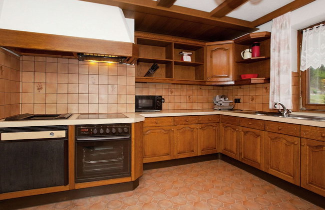 Apartment in Pettneu Near St. Anton Ski Slopes - Foto 10