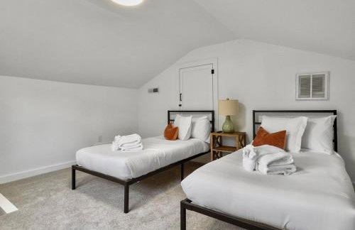 The Caspian large family house with private pool in Summerville - Foto 33