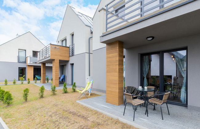 Coast Apartment With Terrace by Renters - Photo 28