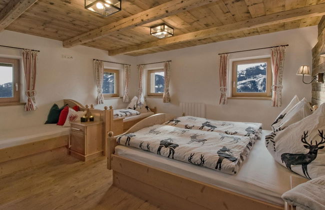 Chalet in Hollersbach Near Kitzbuhel Ski Lift - Foto 2