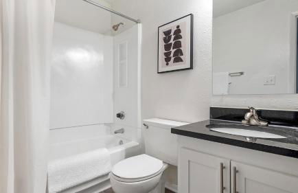 Landing Spectacular 1BD Gym Pool - Photo 49