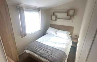 4 Bed 10 Berth Caravan Seawick Holiday Park - Foto 5