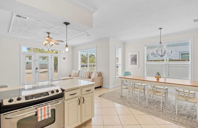 Seacrest by Avantstay 8 BDR Home in Destin w/ Pool! - Foto 14