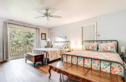 Sturgeon Bay Hideaway with Direct Water Access! - Photo 24