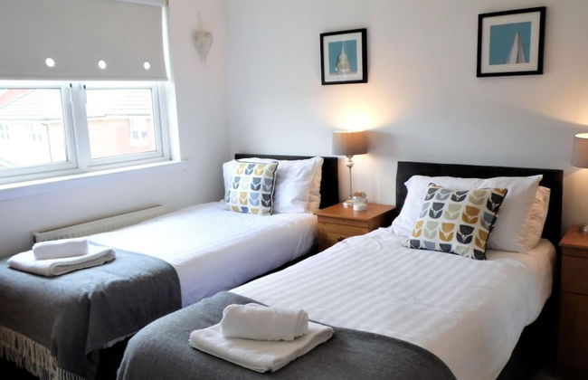 Brambling House - Carnbroe - Photo 1