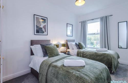 5BR House, Sleeps 10 guests - Free Parking - Business & Contractor Stays - Foto 19