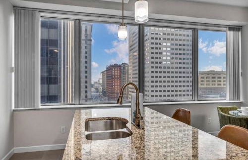 SkyTower 2BD | Parking Available | Downtown - Photo 23