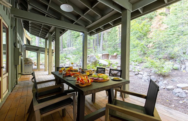 Everett by Avantstay 5mins to Palisades Tahoe w HOT TUB - Photo 34