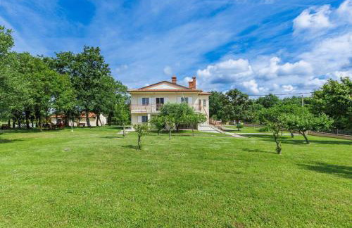 Apartment Macini-4 by Interhome - Foto 1