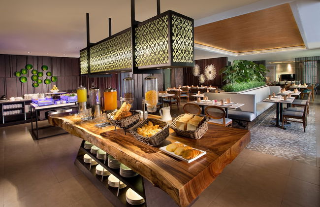 Ascott Waterplace Surabaya - Photo 36