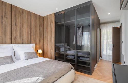 Luxury Villa Sea La Vie with Pool Near Sibenik - Photo 51