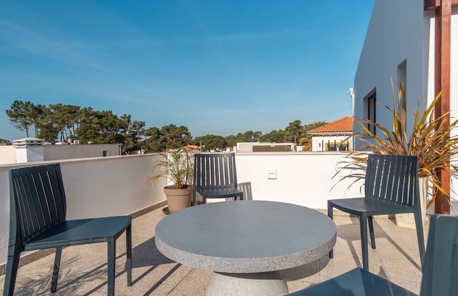 LV Premier LA2 Pool AC Garden sea View - Photo 26