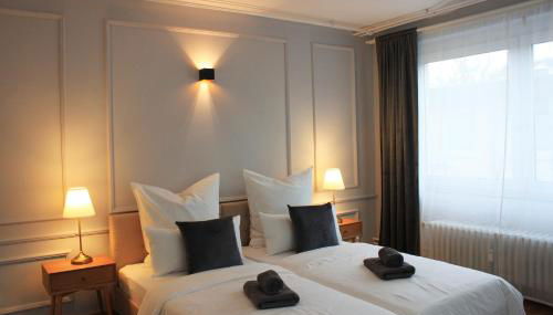 R B Apartment Hamburg Family - zentrumsnah - 108 qm mit Dachterrasse - Küche - Waschtrockner - Smart TV - Badewanne & Dusche - kostenloser Parkplatz - 2 Schlafzimmer - Foto 2, towels