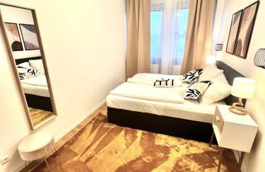 BIG New 7Rooms City Center APARTMENTS and Suites - Foto 46