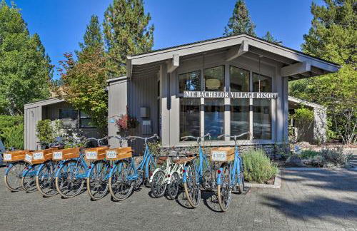 Hiking Trail and Hot Tub Access Bend Condo with Deck - Foto 31