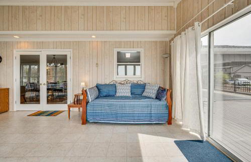 Lakefront Troutman House with Spectacular Sunsets! - Foto 30