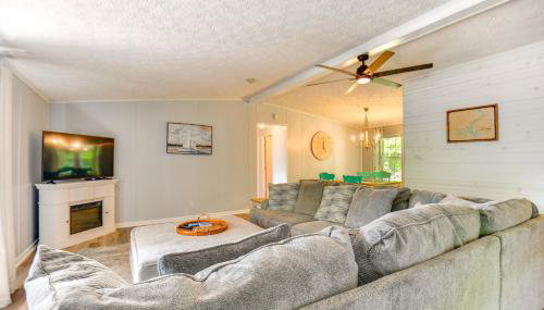 Private Dock Pet-Friendly Home on Lake Sinclair - Foto 2