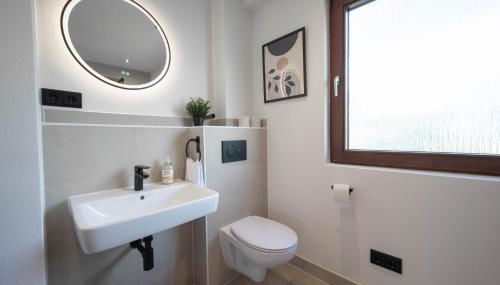 Malu Rooms - Attraktive Lage, Balkon, SmartTv, 24h Checkin, Waschmaschine, - Foto 4