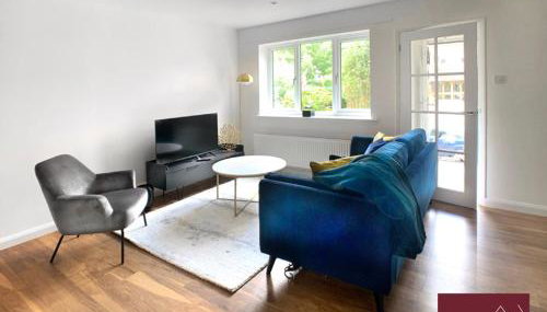 Guildford - 2 Bedroom House - Parking - Foto 3, Other