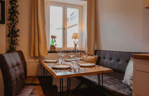 JASTA Homes Mosel, zentral, Netflix, Waschmaschine, Terrasse, Privateingang, Erdgeschoss, ältester Weinort Deutschlands - Foto 14