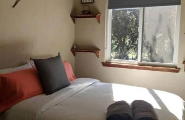 Rustic Cottage Rental with a Hot Tub Perfect for Luxury Camping in Santa Margarita - Foto 9