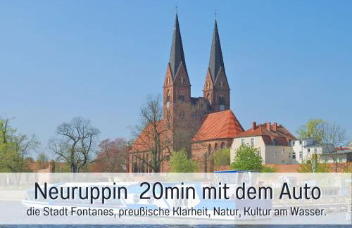 Landloft Linum - Ausgebaute Scheune mit Aussicht, Naturpool, Kamin, Sauna, Luxusausbau, handverlesene MidCentury Möbel & Kunst - Photo 75