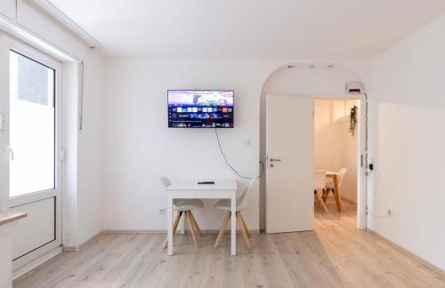 3 BR Nice Apartment Gelsenkirchen - Foto 18