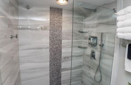 5-STAR Beachfront - 2br & 2ba Total Remodel - Dunes of Panama D1105 - Foto 3