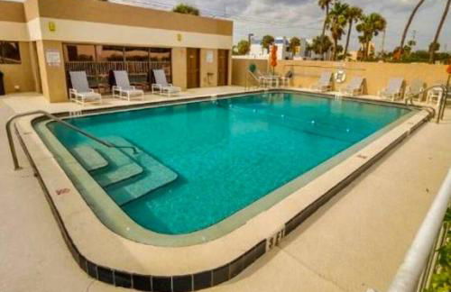 Beach Living at its Best! - Foto 25